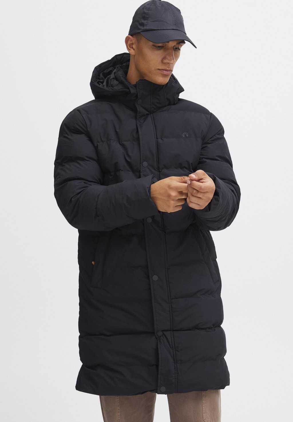 Зимнее пальто NORTH BEND NBPAOLO M, цвет black, Черный, Зимнее пальто NORTH BEND NBPAOLO M, цвет black
Зимнее пальто NORTH BEND NBPAOLO M, цвет black, Черный, Зимнее пальто NORTH BEND NBPAOLO M, цвет black