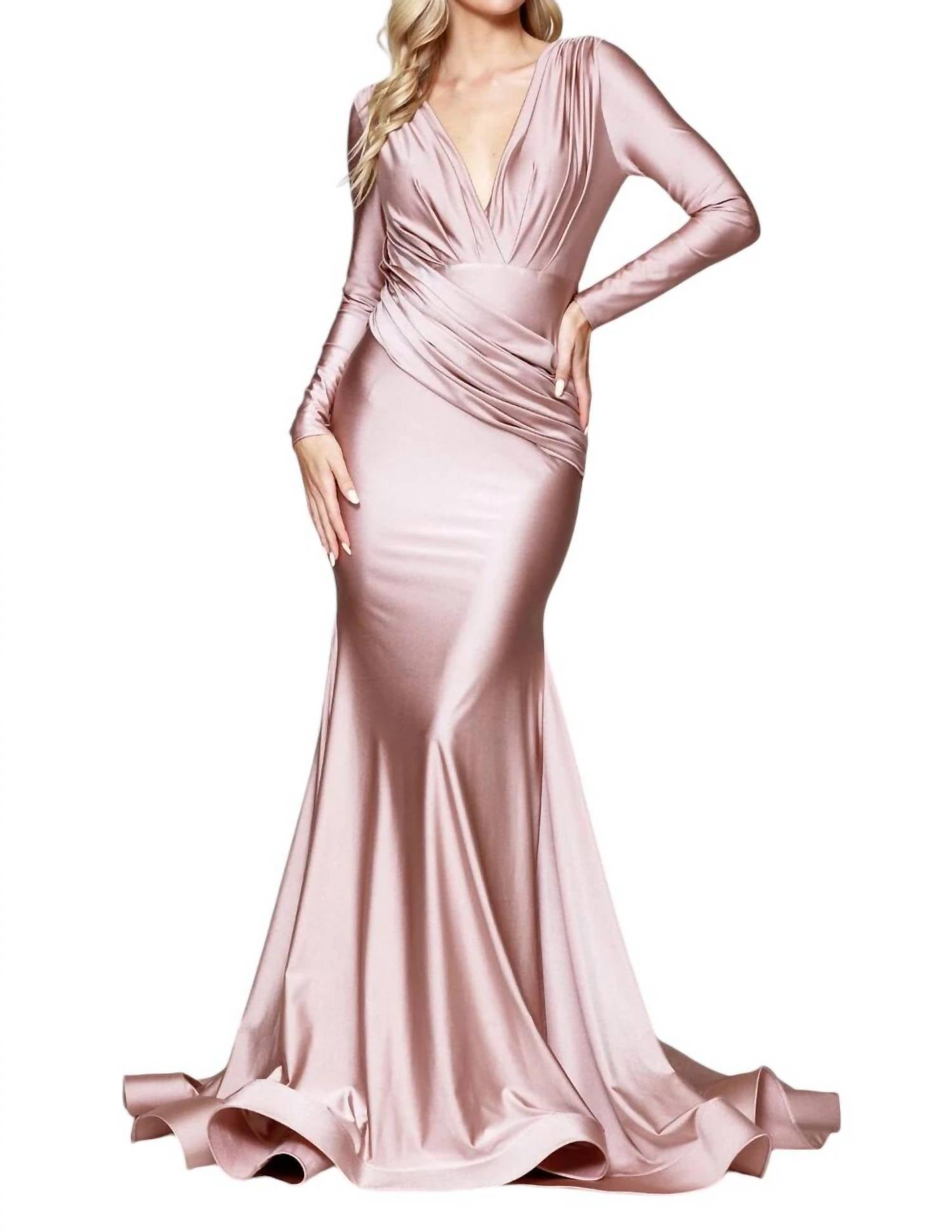 Платье из лайкры с длинными рукавами цвета пыльной розы Amelia Couture, цвет dusty rose
Платье из лайкры с длинными рукавами цвета пыльной розы Amelia Couture, цвет dusty rose