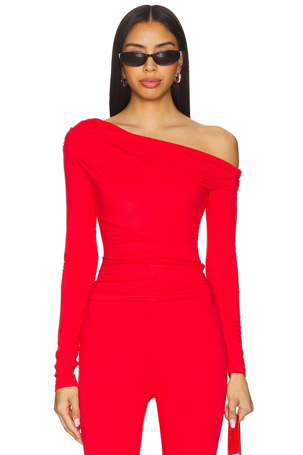 Топ Bria Afrm, risky red
Топ Bria Afrm, risky red