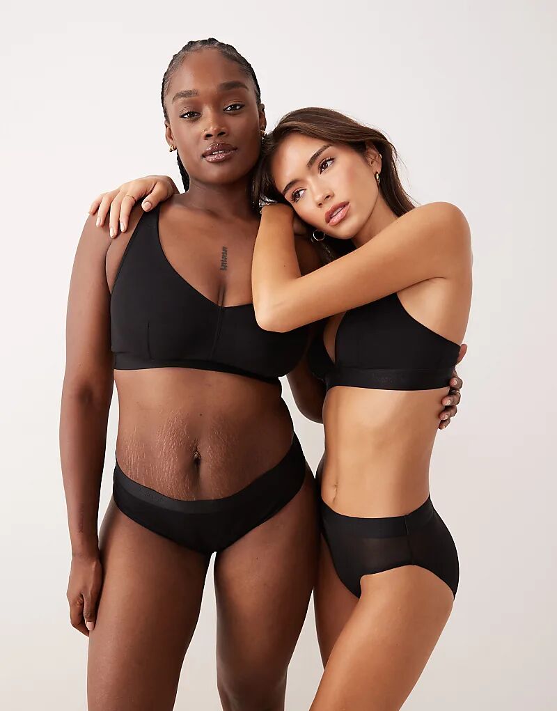 Трусики-сеточки Lemonade Dolls So Soft черного цвета
Трусики-сеточки Lemonade Dolls So Soft черного цвета