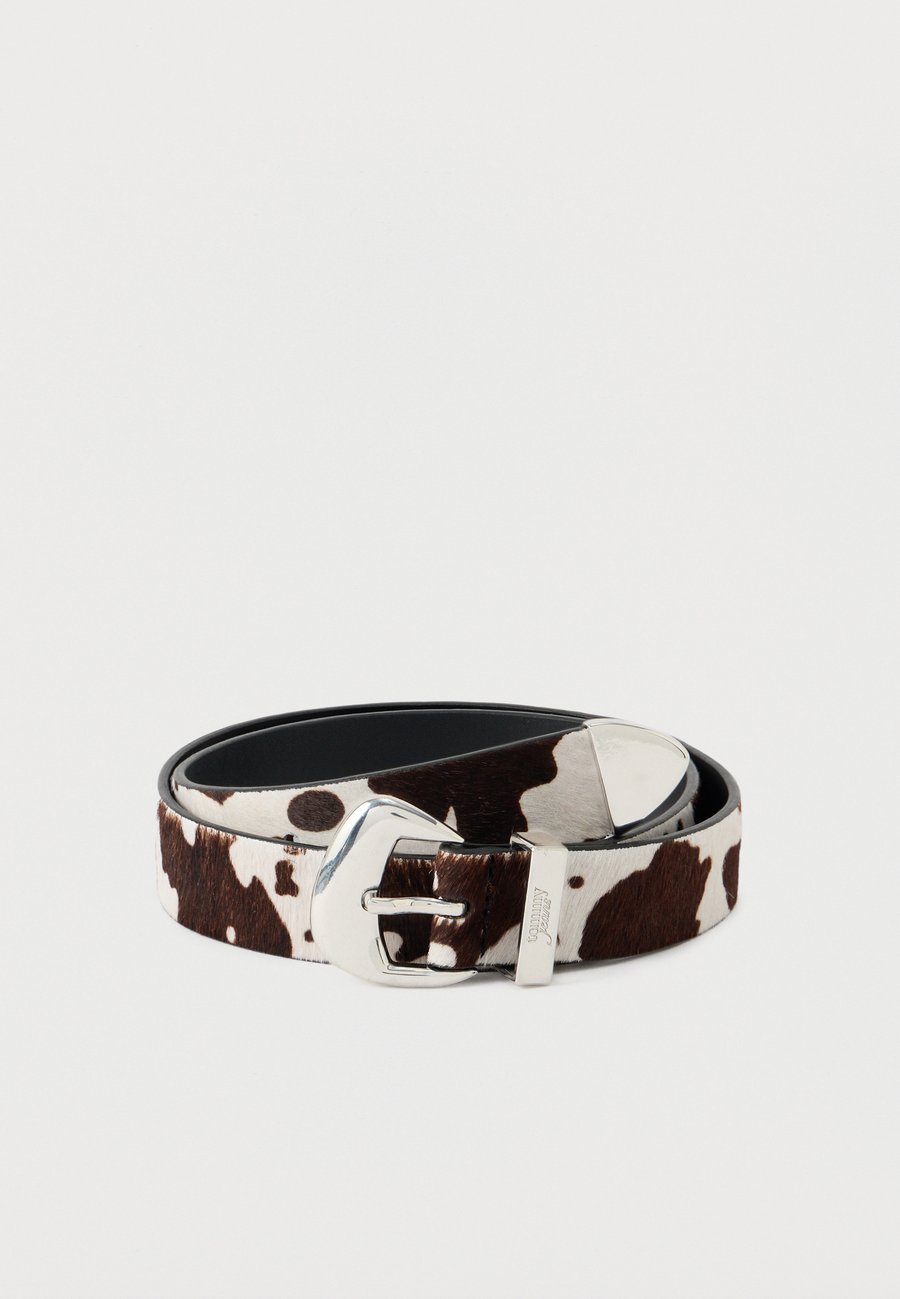 Ремень Tommy Jeans COOL SEASONAL, Black Walnut/Brown
Ремень Tommy Jeans COOL SEASONAL, Black Walnut/Brown
