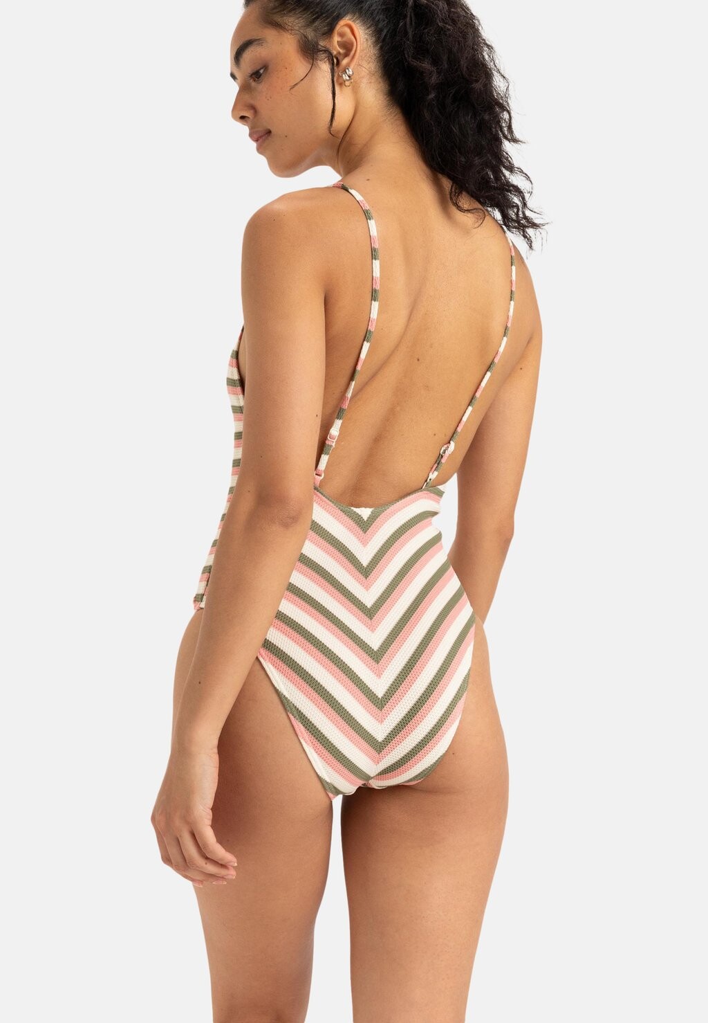 Купальник SAIDIA Roxy, бежевый
Купальник SAIDIA Roxy, бежевый