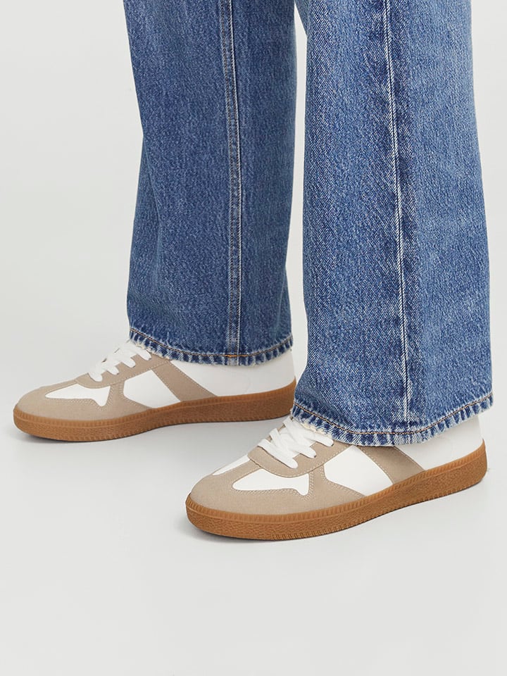 Кроссовки на шнуровке Jack & Jones, цвет beige/weiß
Кроссовки на шнуровке Jack & Jones, цвет beige/weiß