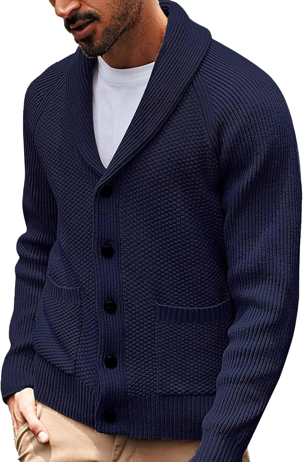 Мужской кардиган с воротником-шалью и карманами
Мужской кардиган с воротником-шалью и карманами