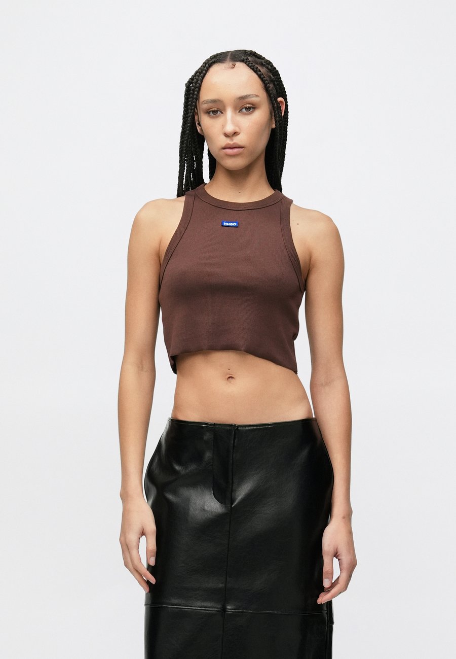 Топ HUGO BABY TANK, Medium Brown/Camel
Топ HUGO BABY TANK, Medium Brown/Camel