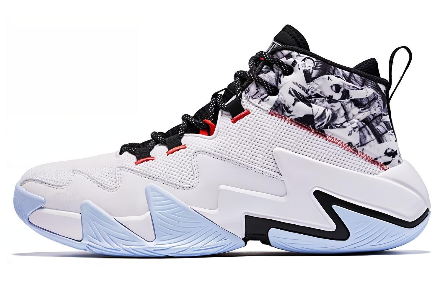 Баскетбольные кроссовки Broken Shadow 2.0 мужские высокие белые/черные/синие Qiaodan
Баскетбольные кроссовки Broken Shadow 2.0 мужские высокие белые/черные/синие Qiaodan