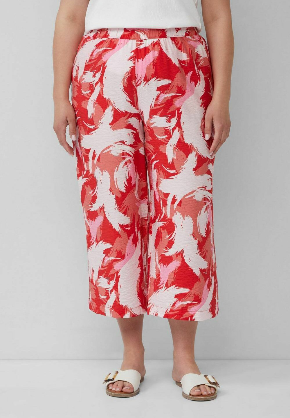 Брюки s.Oliver, цвет Rot Gemustert 
Брюки s.Oliver, цвет Rot Gemustert