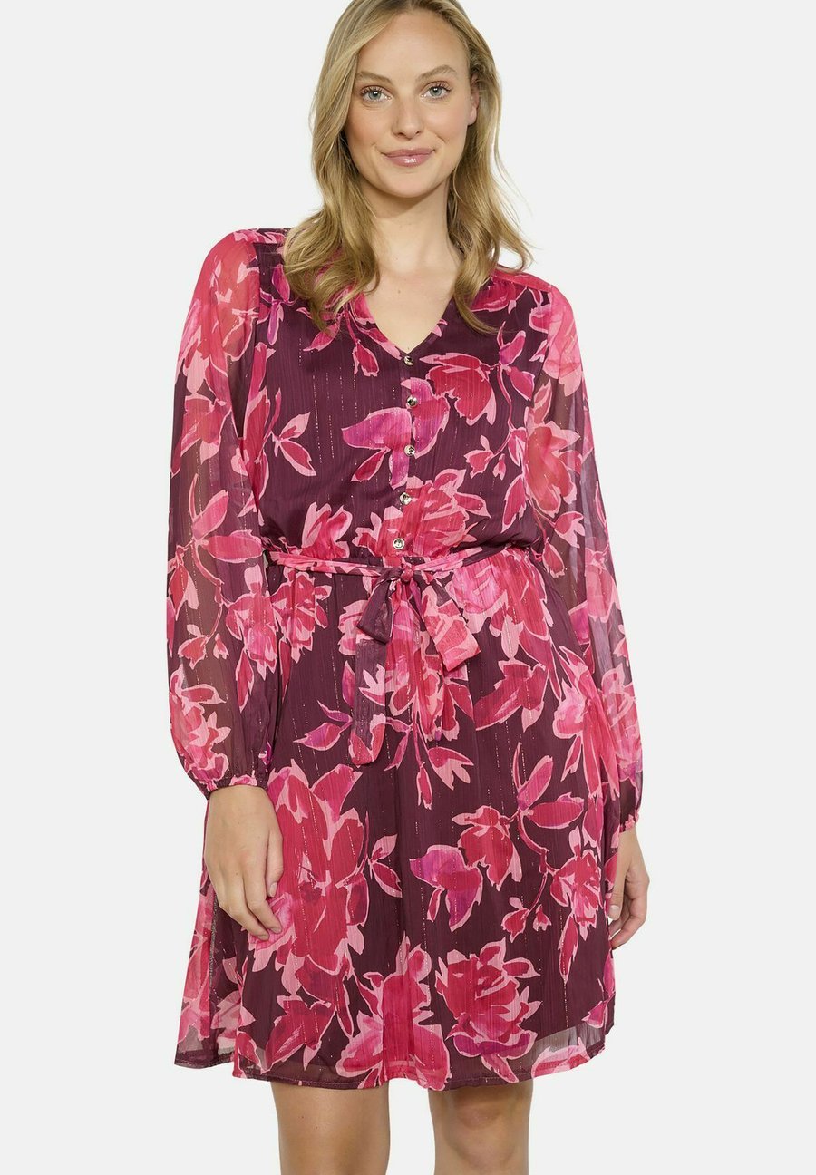 Платье LolaLiza Day dress, Bordeaux Wine/Bordeaux
Платье LolaLiza Day dress, Bordeaux Wine/Bordeaux