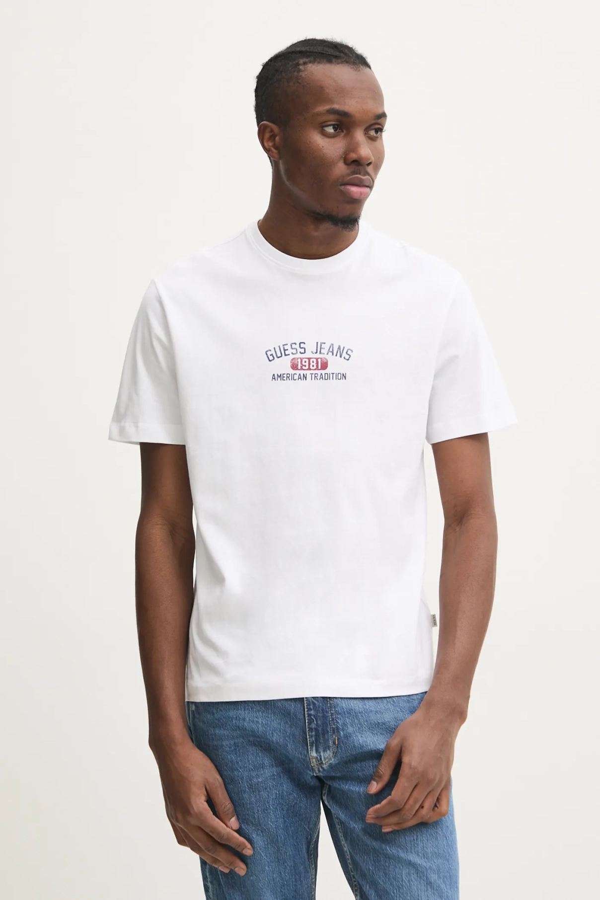 Хлопковая футболка Guess Jeans, белый
Хлопковая футболка Guess Jeans, белый