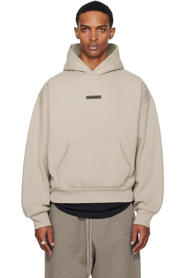 Классическая флисовая толстовка с капюшоном Fear Of God Essentials, цвет timber
Классическая флисовая толстовка с капюшоном Fear Of God Essentials, цвет timber