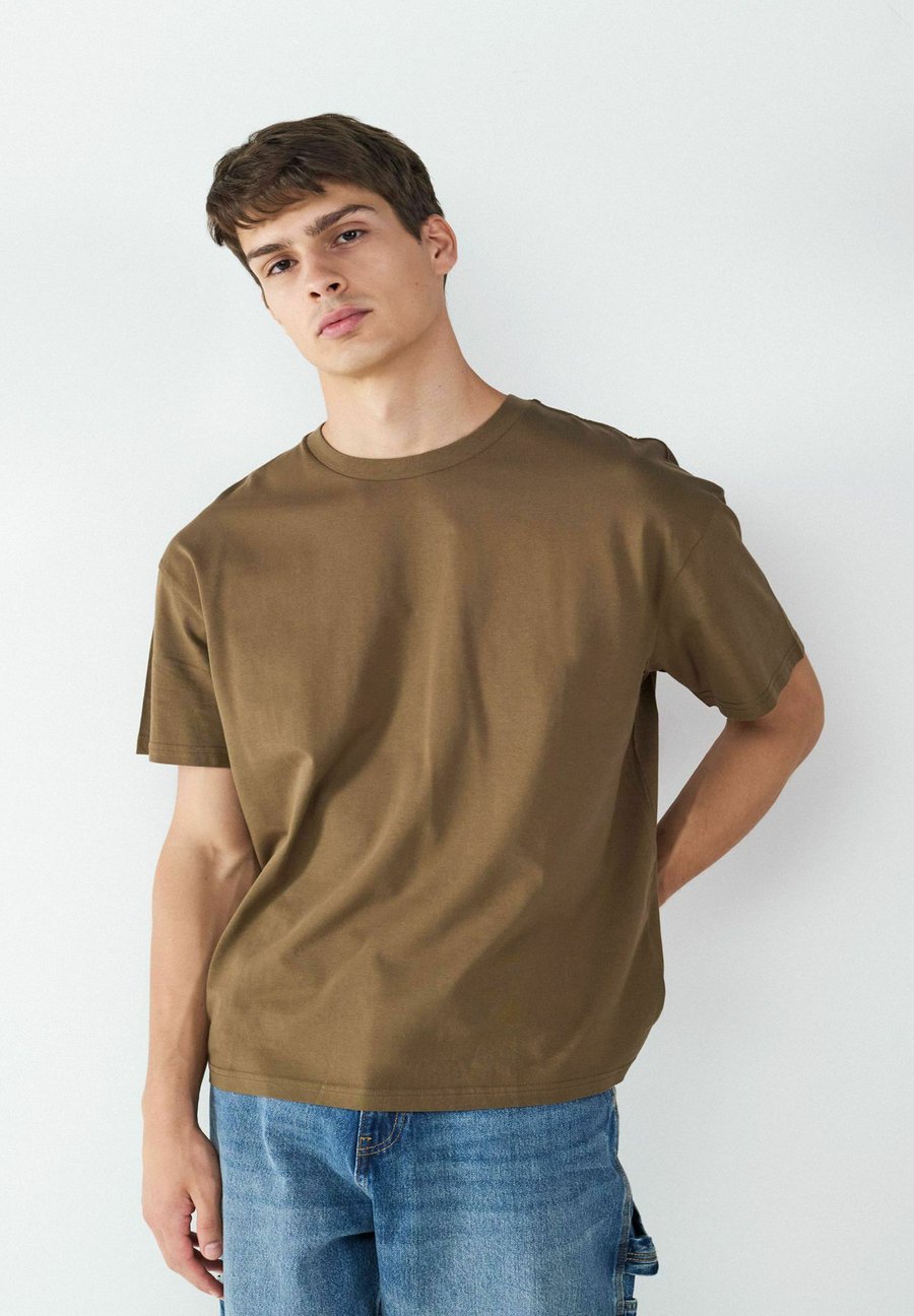 Футболка Balmohk Basic T-shirt, Teak/Mottled Light Green, Зеленый, Футболка Balmohk Basic T-shirt, Teak/Mottled Light Green
Футболка Balmohk Basic T-shirt, Teak/Mottled Light Green, Зеленый, Футболка Balmohk Basic T-shirt, Teak/Mottled Light Green