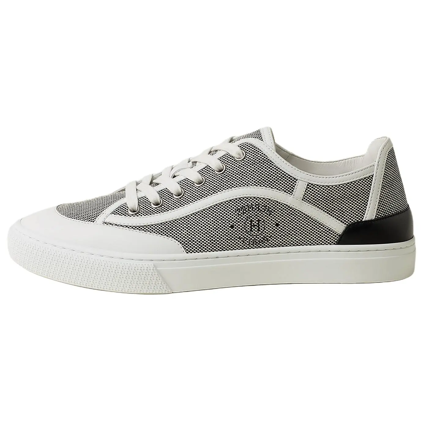 HERMES Купить низкие кроссовки для скейтбординга мужские, белые, черные
HERMES Купить низкие кроссовки для скейтбординга мужские, белые, черные