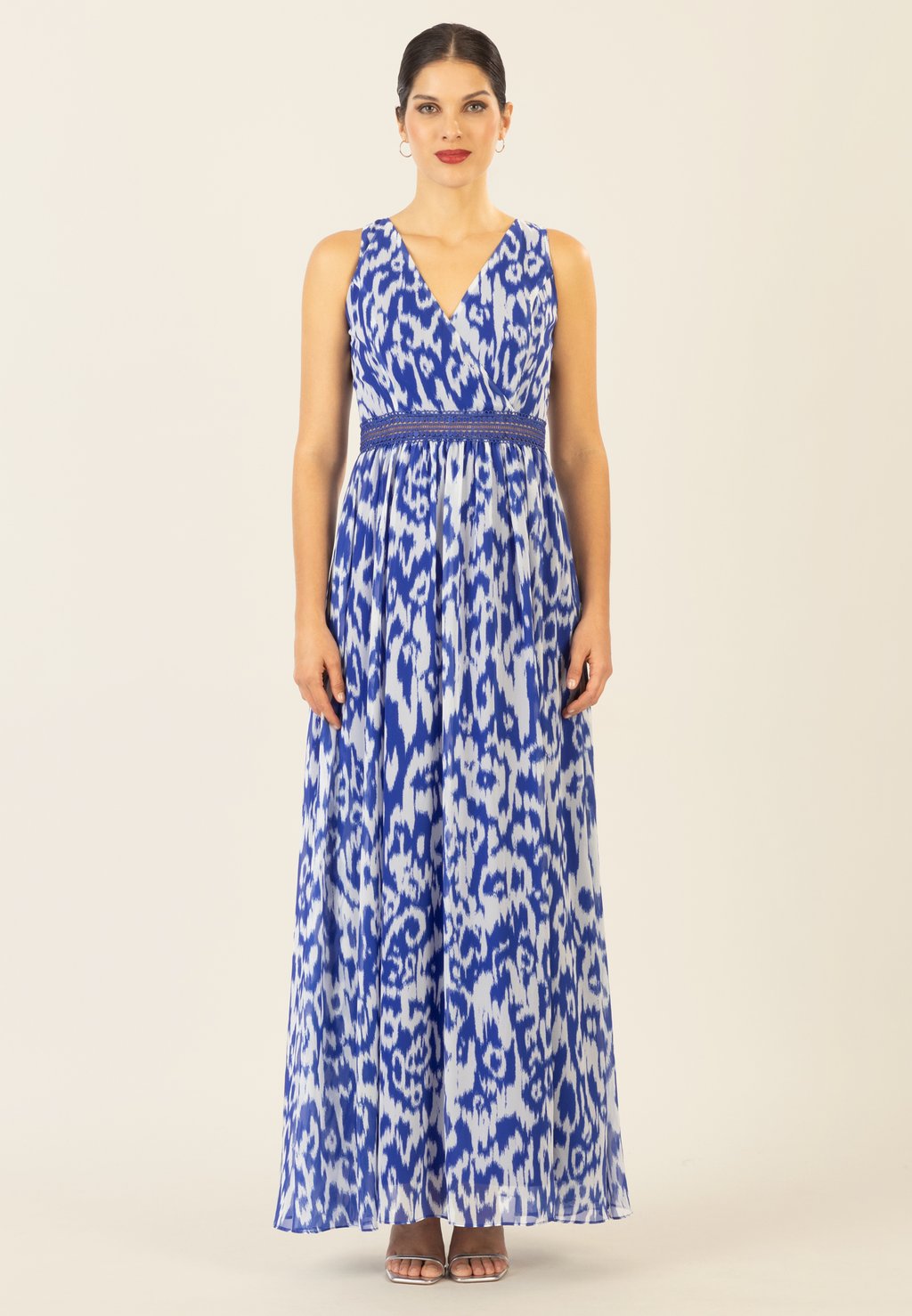 Платье Apart, цвет Royalblau Creme
Платье Apart, цвет Royalblau Creme