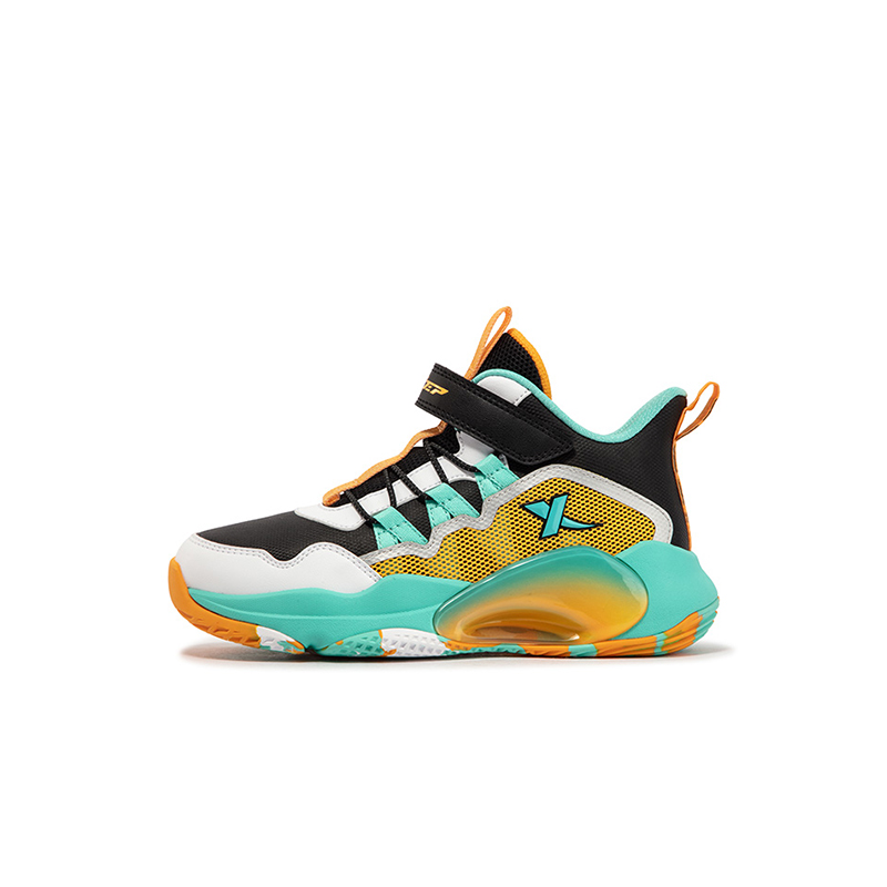 Детские баскетбольные кроссовки Xtep White Kids' с противоскользящей подошвой и износостойким верхом средней высоты
Детские баскетбольные кроссовки Xtep White Kids' с противоскользящей подошвой и износостойким верхом средней высоты