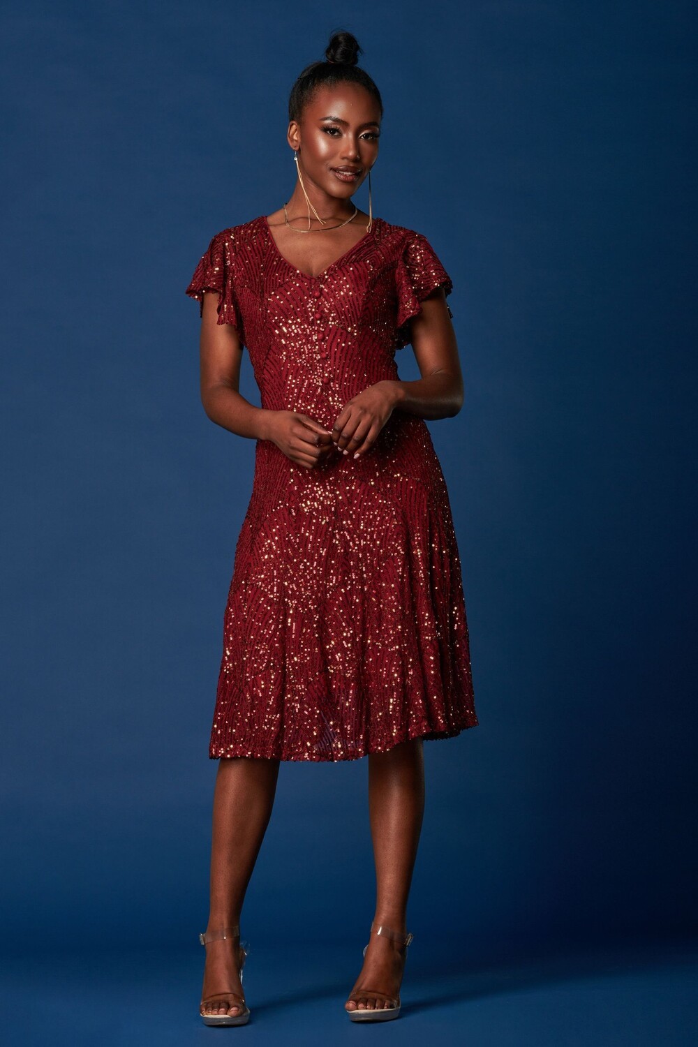 Платье миди с пайетками приталенным верхом и расклешенным низом Jolie Moi, красный
Платье миди с пайетками приталенным верхом и расклешенным низом Jolie Moi, красный