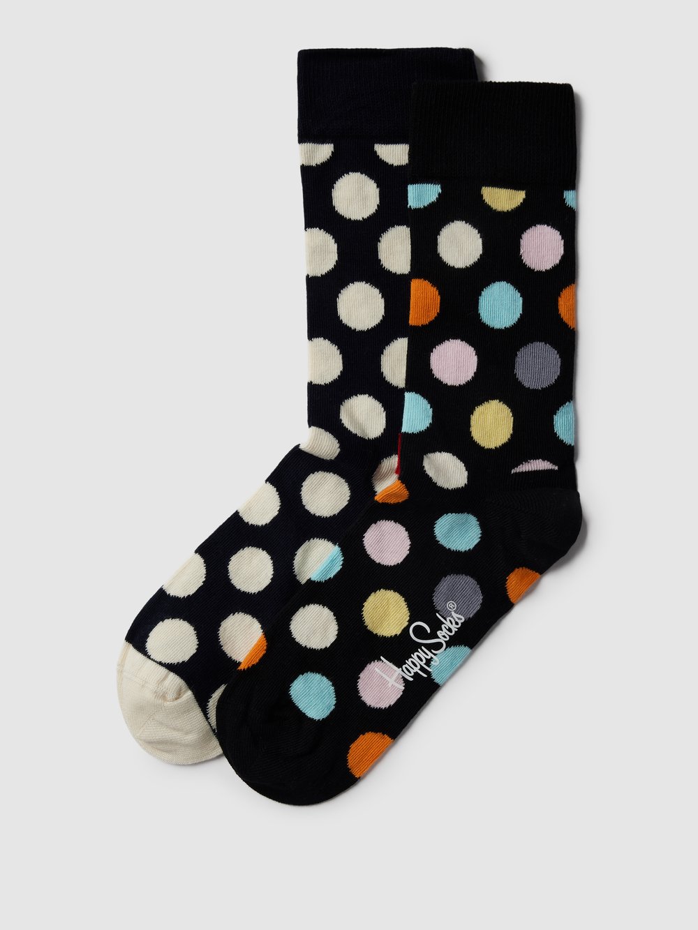 Носки с узором по всей поверхности в упаковке 2 шт., модель «Big Dot» Happy Socks, черный
Носки с узором по всей поверхности в упаковке 2 шт., модель «Big Dot» Happy Socks, черный