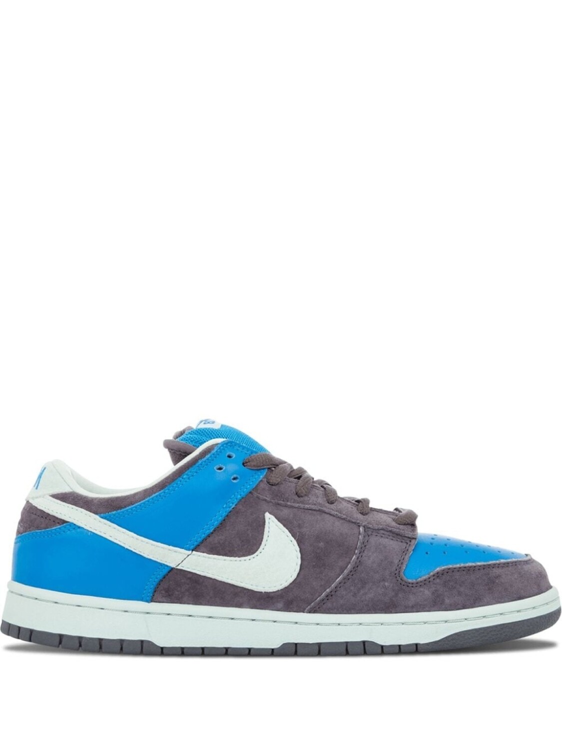 Nike кроссовки Dunk Low Pro SB, серый
Nike кроссовки Dunk Low Pro SB, серый