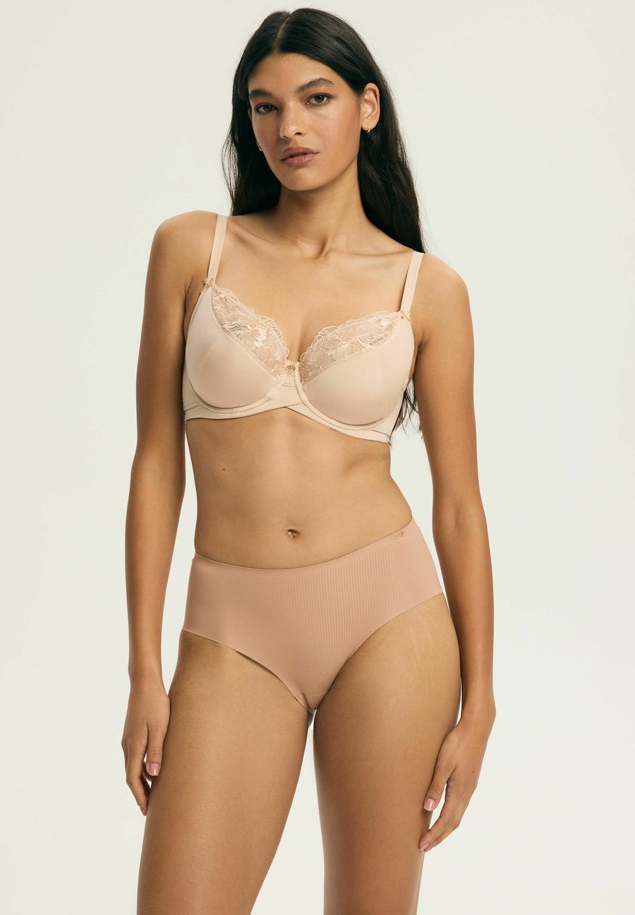 Брифы ESOTIQ PERONA 2-PACK, Beige/Mottled Beige
Брифы ESOTIQ PERONA 2-PACK, Beige/Mottled Beige