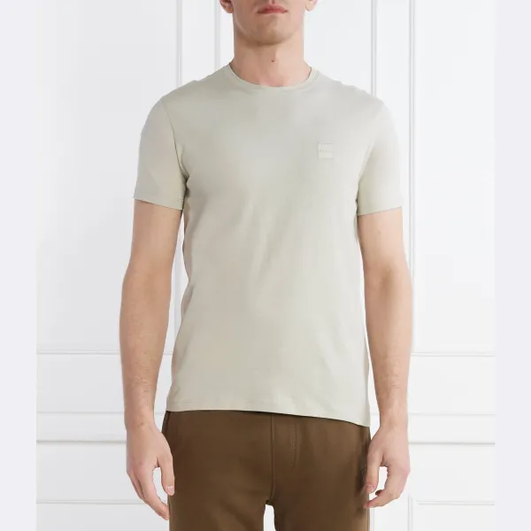 Футболка свободного кроя Tales Boss, бежевый
Футболка свободного кроя Tales Boss, бежевый