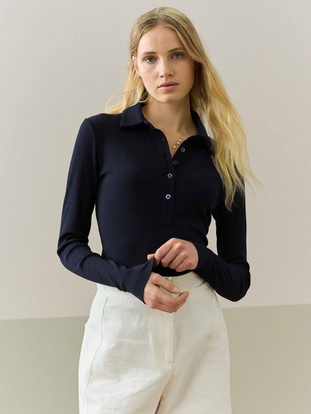 Топ из рубчатого джерси из органической хлопчатобумажной смеси Brora, цвет Ink
Топ из рубчатого джерси из органической хлопчатобумажной смеси Brora, цвет Ink