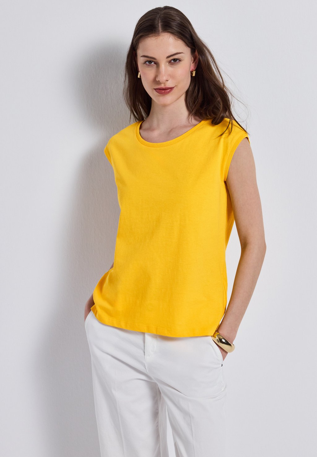 Базовая футболка Street One, светло-желтый
Базовая футболка Street One, светло-желтый