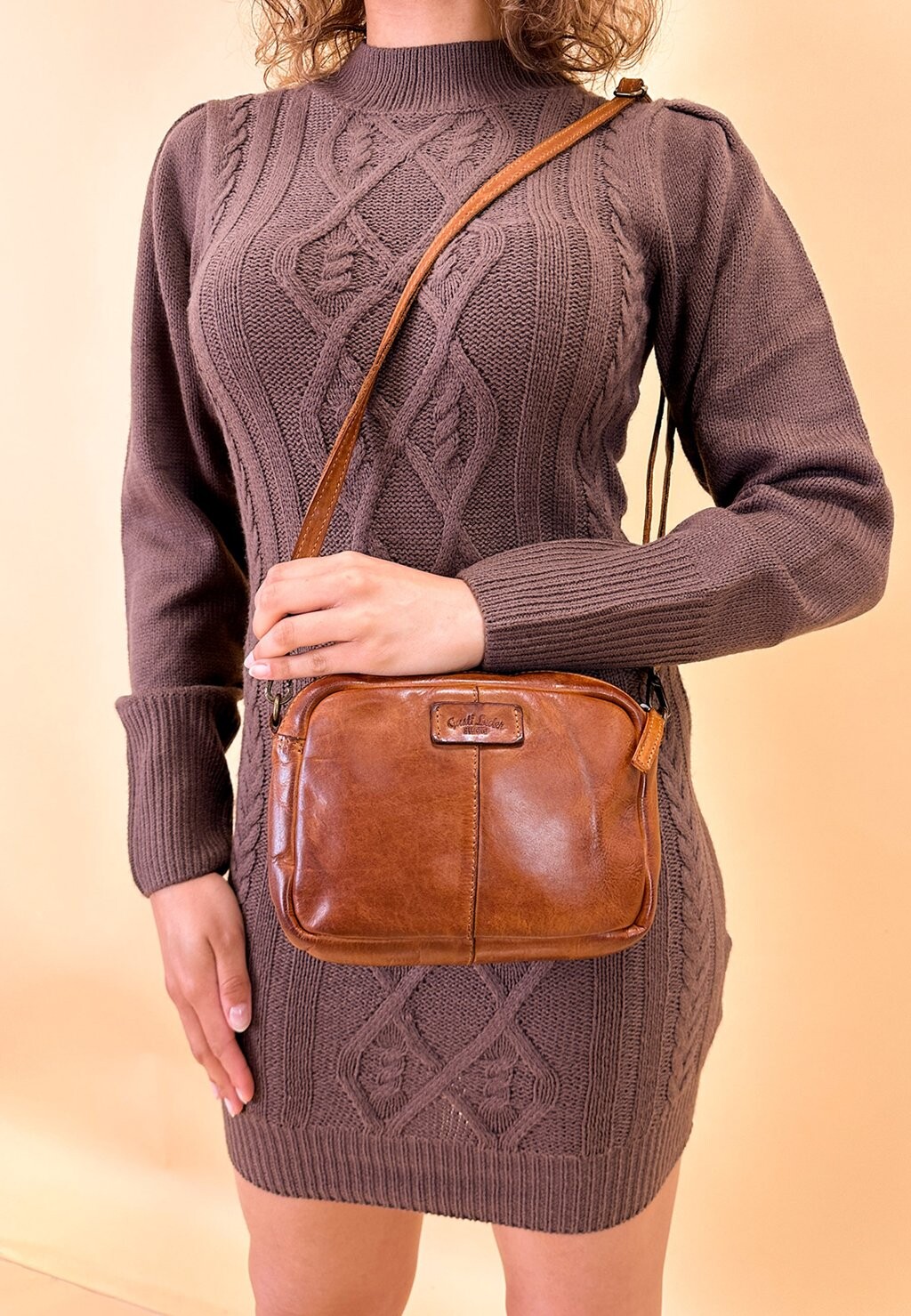 Сумка через плечо DOMINIC Gusti Leder, цвет hellbraun, Коричневый, Сумка через плечо DOMINIC Gusti Leder, цвет hellbraun
Сумка через плечо DOMINIC Gusti Leder, цвет hellbraun, Коричневый, Сумка через плечо DOMINIC Gusti Leder, цвет hellbraun