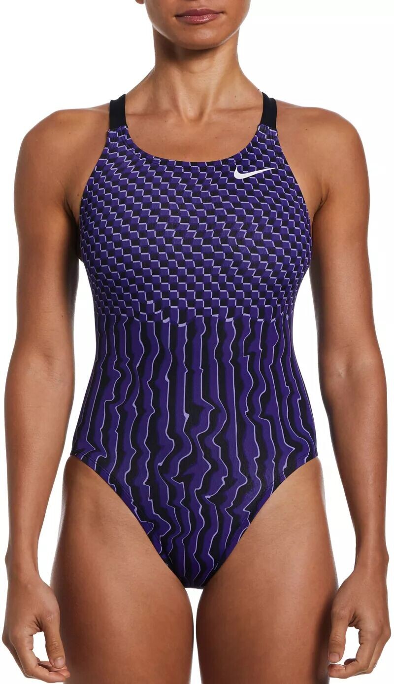 Женский купальник Nike в клетку Drippy в стиле фастбэк
Женский купальник Nike в клетку Drippy в стиле фастбэк