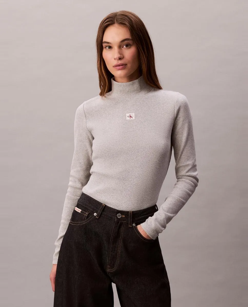 Женская футболка с длинным рукавом и высоким воротником Calvin Klein Jeans, светло-серый
Женская футболка с длинным рукавом и высоким воротником Calvin Klein Jeans, светло-серый