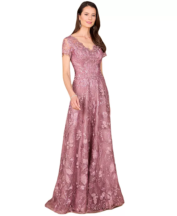 Женское бальное платье с кружевом в тон Lara, фиолетовый
Женское бальное платье с кружевом в тон Lara, фиолетовый