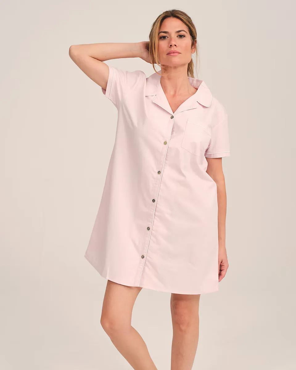 Розовая ночная рубашка на пуговицах с карманом J&J Brothers, розовый
Розовая ночная рубашка на пуговицах с карманом J&J Brothers, розовый
