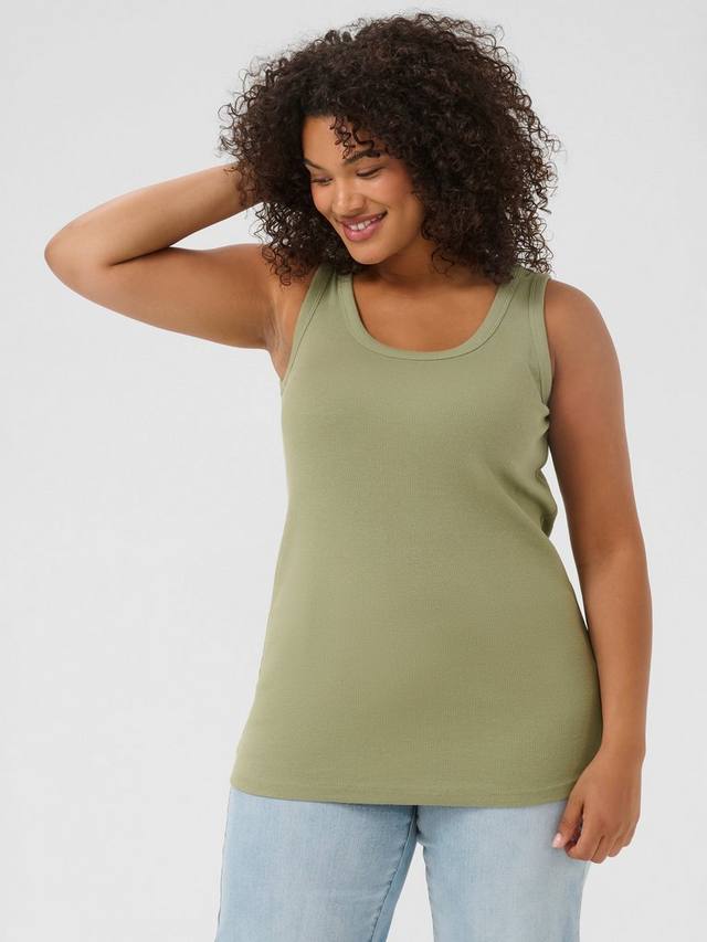 Carina топ-майка с круглым вырезом KAFFE Curve, Oil Green
Carina топ-майка с круглым вырезом KAFFE Curve, Oil Green