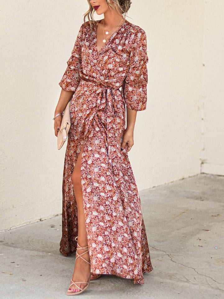 Длинное платье Milan Kiss
Длинное платье Milan Kiss