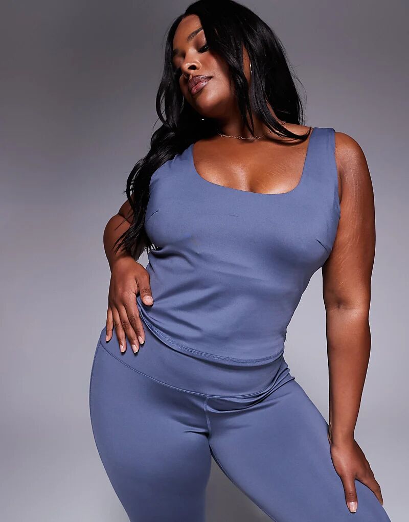 4505 Curve Жилет с квадратным вырезом и внутренним бюстгальтером в васильковом цвете
4505 Curve Жилет с квадратным вырезом и внутренним бюстгальтером в васильковом цвете