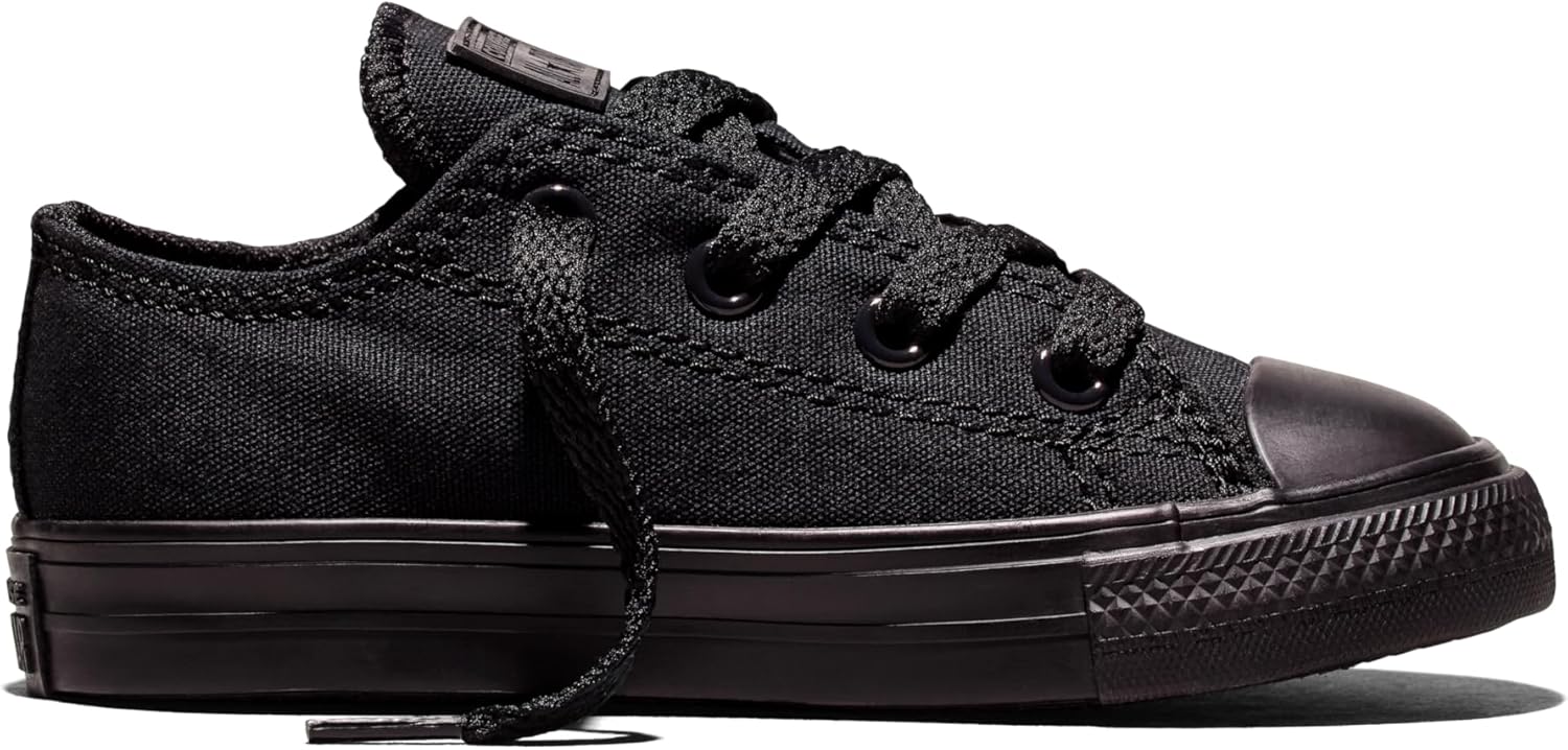 Детские кеды Converse Chuck Taylor All Star низкие, черный
Детские кеды Converse Chuck Taylor All Star низкие, черный