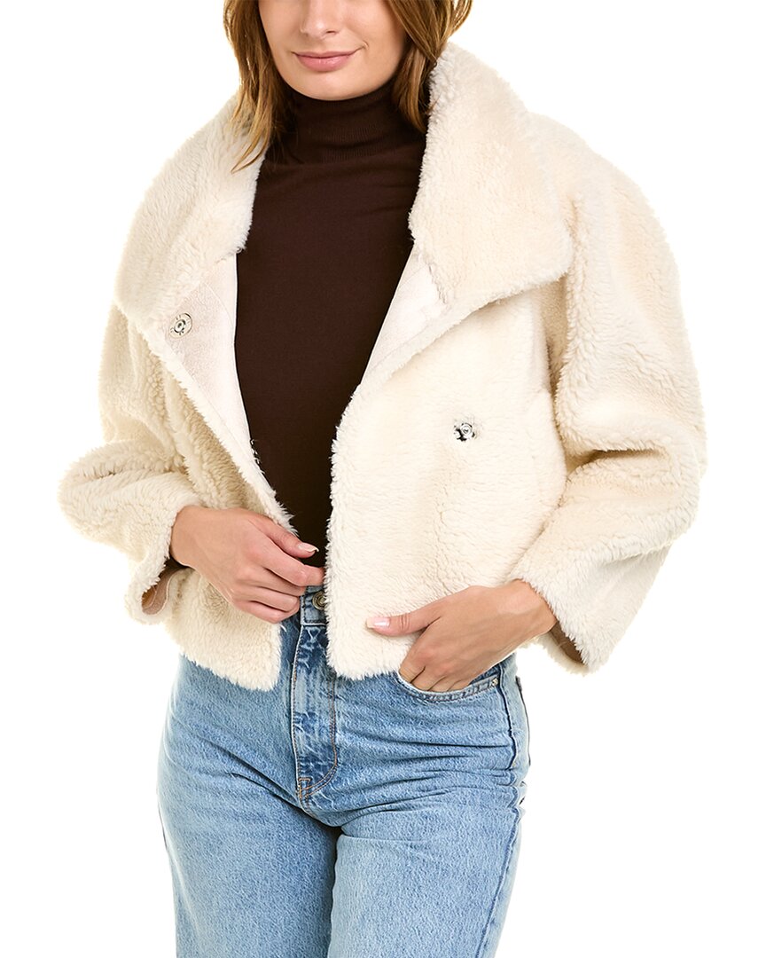 Короткое плюшевое пальто La Fiorentina, белый
Короткое плюшевое пальто La Fiorentina, белый