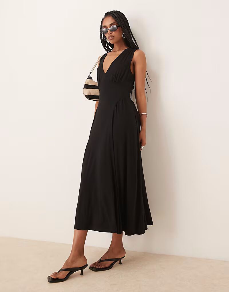 Платье миди из структурированного джерси Nobody's Child Starlight черного цвета
Платье миди из структурированного джерси Nobody's Child Starlight черного цвета