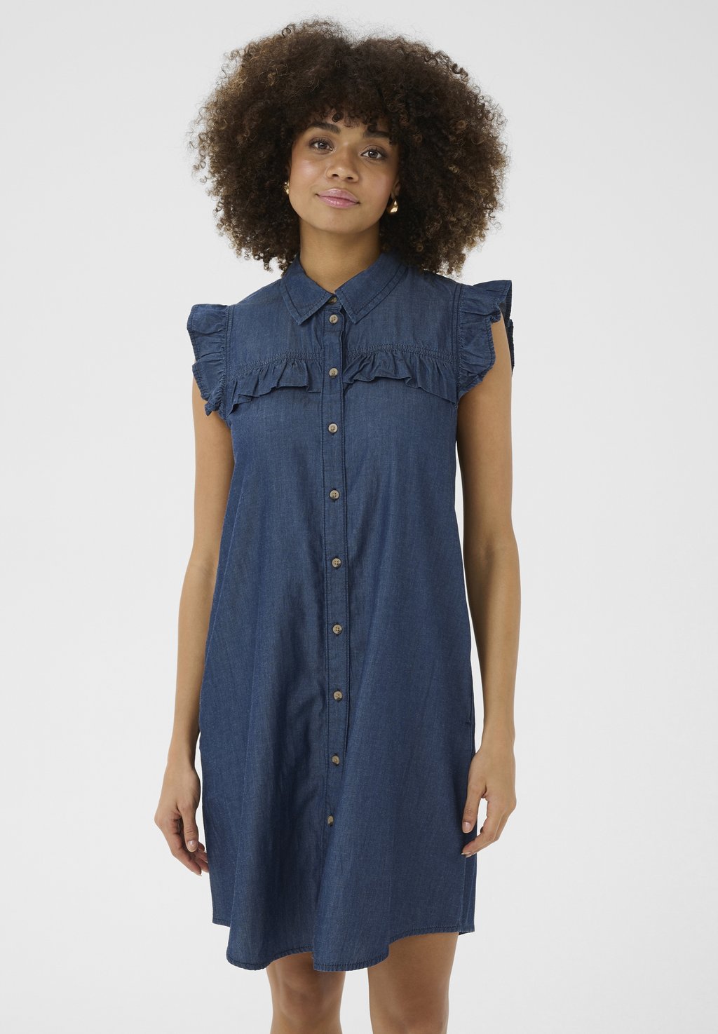 Джинсовое платье CUAURELIA Culture, цвет Dark Blue Wash
Джинсовое платье CUAURELIA Culture, цвет Dark Blue Wash