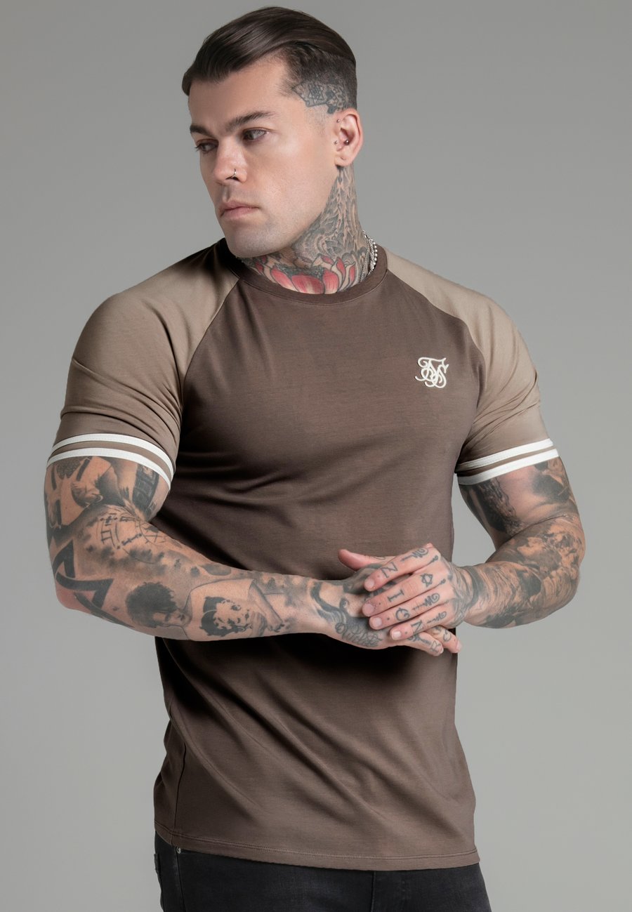 Футболка SIKSILK TOURNAMENT, Brown, Коричневый, Футболка SIKSILK TOURNAMENT, Brown
Футболка SIKSILK TOURNAMENT, Brown, Коричневый, Футболка SIKSILK TOURNAMENT, Brown