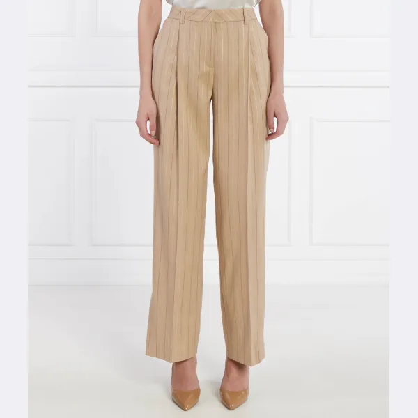 Брюки свободного кроя с добавлением белья Marc Cain, бежевый
Брюки свободного кроя с добавлением белья Marc Cain, бежевый