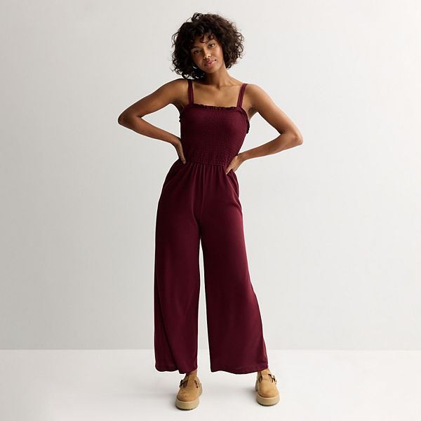 Детский комбинезон со сборками Live To Be Spoiled, Burgundy
Детский комбинезон со сборками Live To Be Spoiled, Burgundy