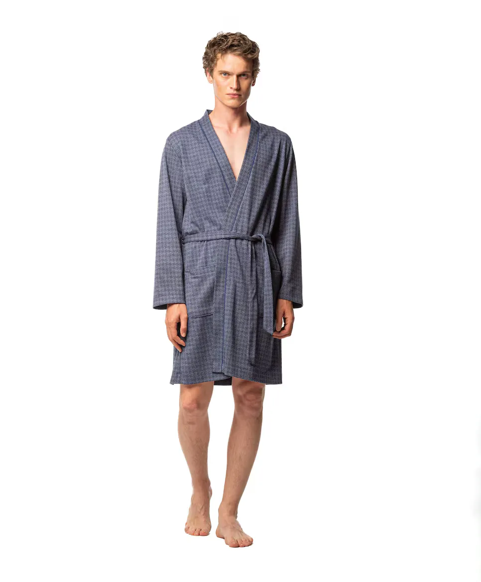 Длинный синий мужской халат-перекресток SOY, темно-синий
Длинный синий мужской халат-перекресток SOY, темно-синий