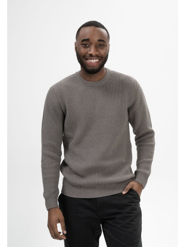 MELA Вязаный свитер в стиле RAVI, меланж с рисунком «медвежий мех»
MELA Вязаный свитер в стиле RAVI, меланж с рисунком «медвежий мех»