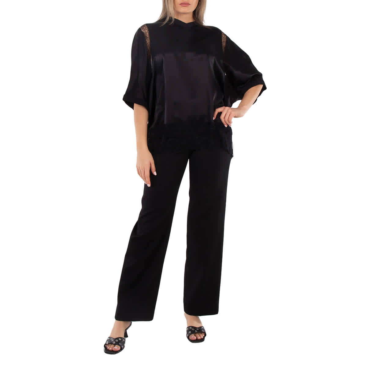 Женские брюки Burberry Ladies Black Lottie Asian Fit с шелковой отделкой из шерсти
Женские брюки Burberry Ladies Black Lottie Asian Fit с шелковой отделкой из шерсти