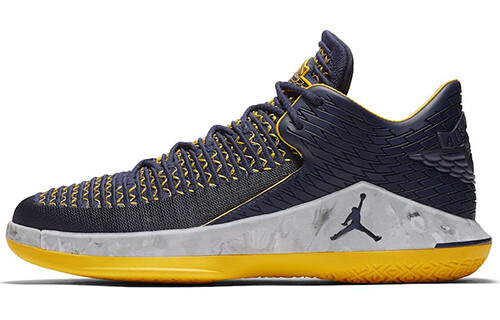 Мужские баскетбольные кроссовки Jordan Air Jordan 32
Мужские баскетбольные кроссовки Jordan Air Jordan 32