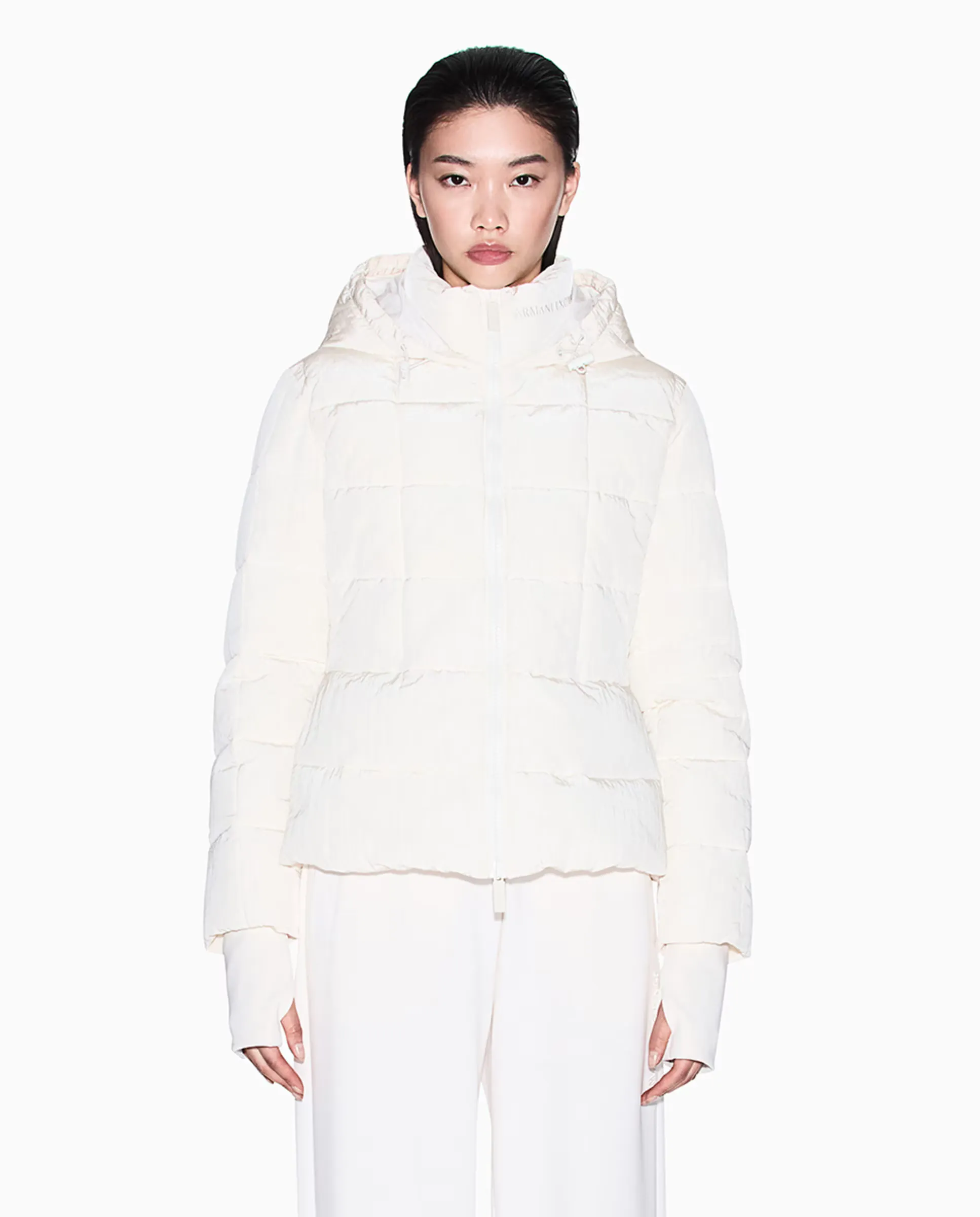 Женская короткая стеганая куртка Armani Exchange, цвет Crudo, Белый, Женская короткая стеганая куртка Armani Exchange, цвет Crudo
Женская короткая стеганая куртка Armani Exchange, цвет Crudo, Белый, Женская короткая стеганая куртка Armani Exchange, цвет Crudo