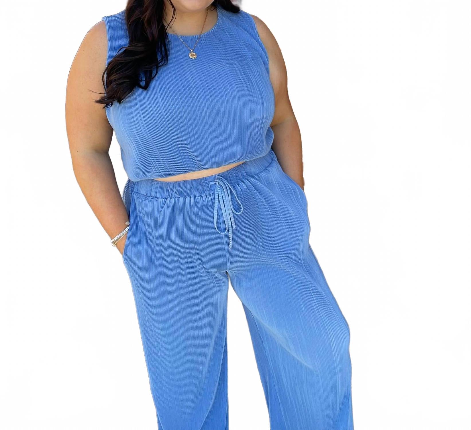 Синий комплект путешественника Mittoshop
Синий комплект путешественника Mittoshop