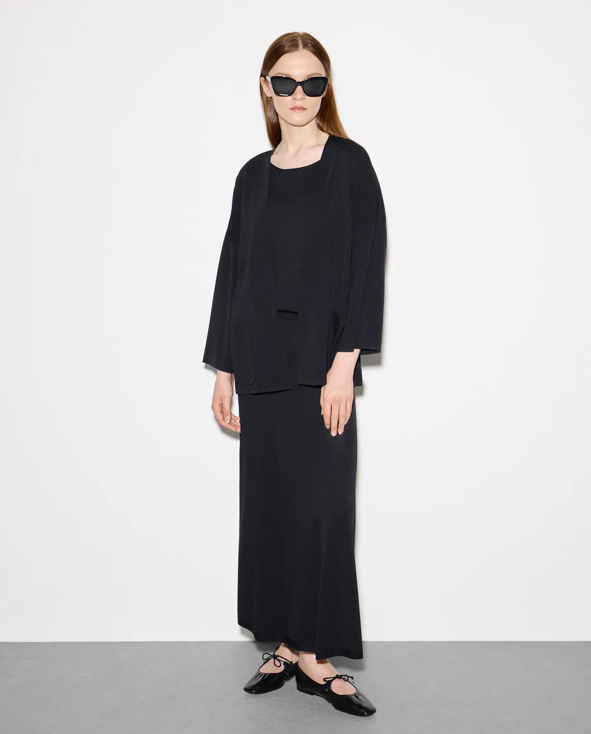 Женская майка из вискозы гладкая Woman El Corte Inglés, черный
Женская майка из вискозы гладкая Woman El Corte Inglés, черный