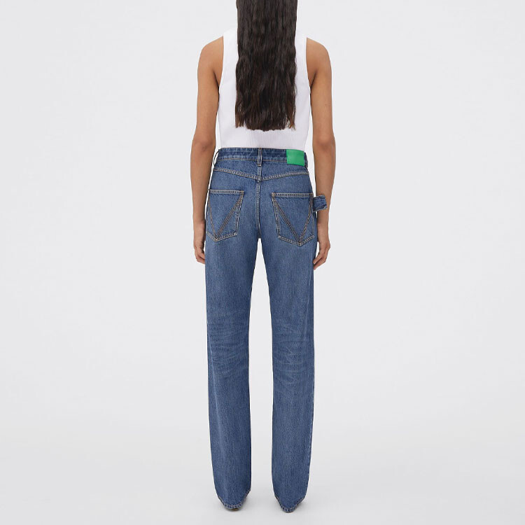 Джинсы женские Bottega Veneta, синий
Джинсы женские Bottega Veneta, синий