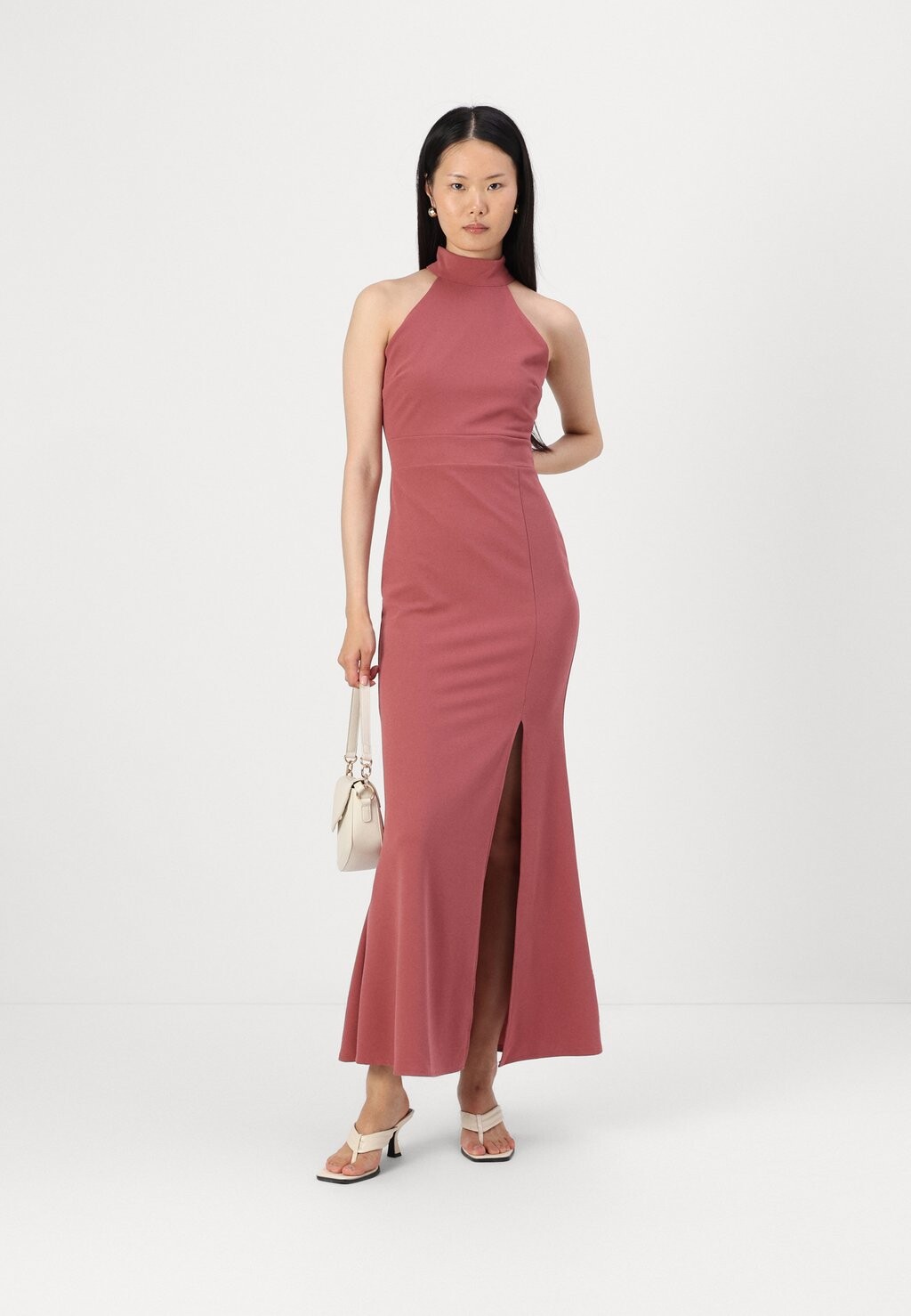 Одежда для особых случаев HALTER NECK MAXI DRESS WAL G., светло-красный
Одежда для особых случаев HALTER NECK MAXI DRESS WAL G., светло-красный