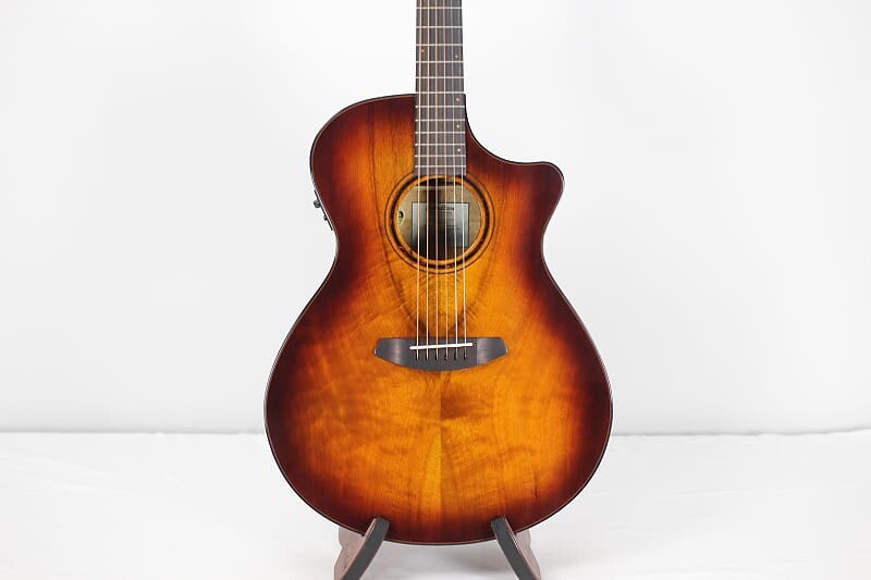 Акустическая гитара Pursuit Exotic S Concerto CE Tiger's Eye Myrtlewood/Myrtlewood
Акустическая гитара Pursuit Exotic S Concerto CE Tiger's Eye Myrtlewood/Myrtlewood